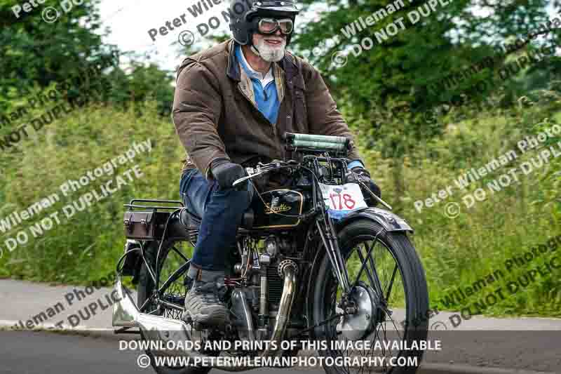 Vintage motorcycle club;eventdigitalimages;no limits trackdays;peter wileman photography;vintage motocycles;vmcc banbury run photographs